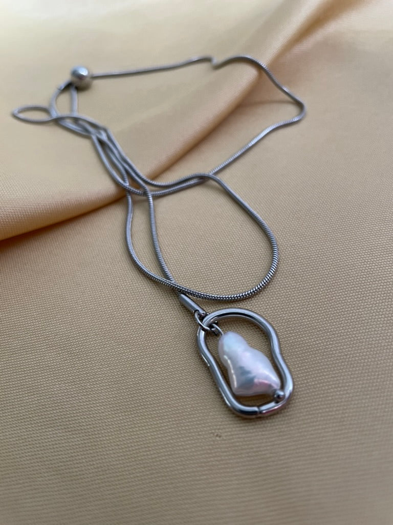Necklace Carmen - Keshi Pearl