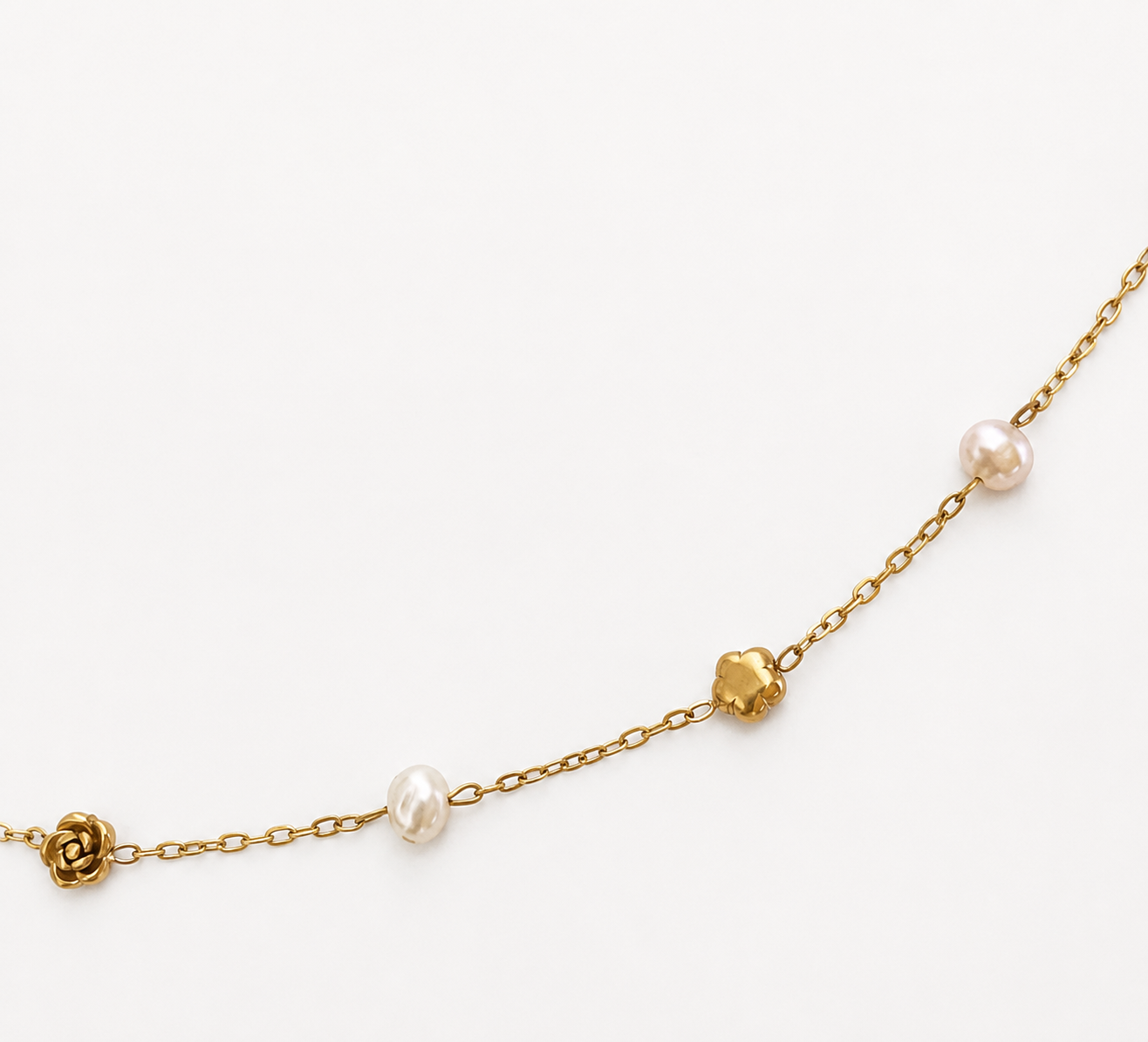 Rose and White Pearl Necklace