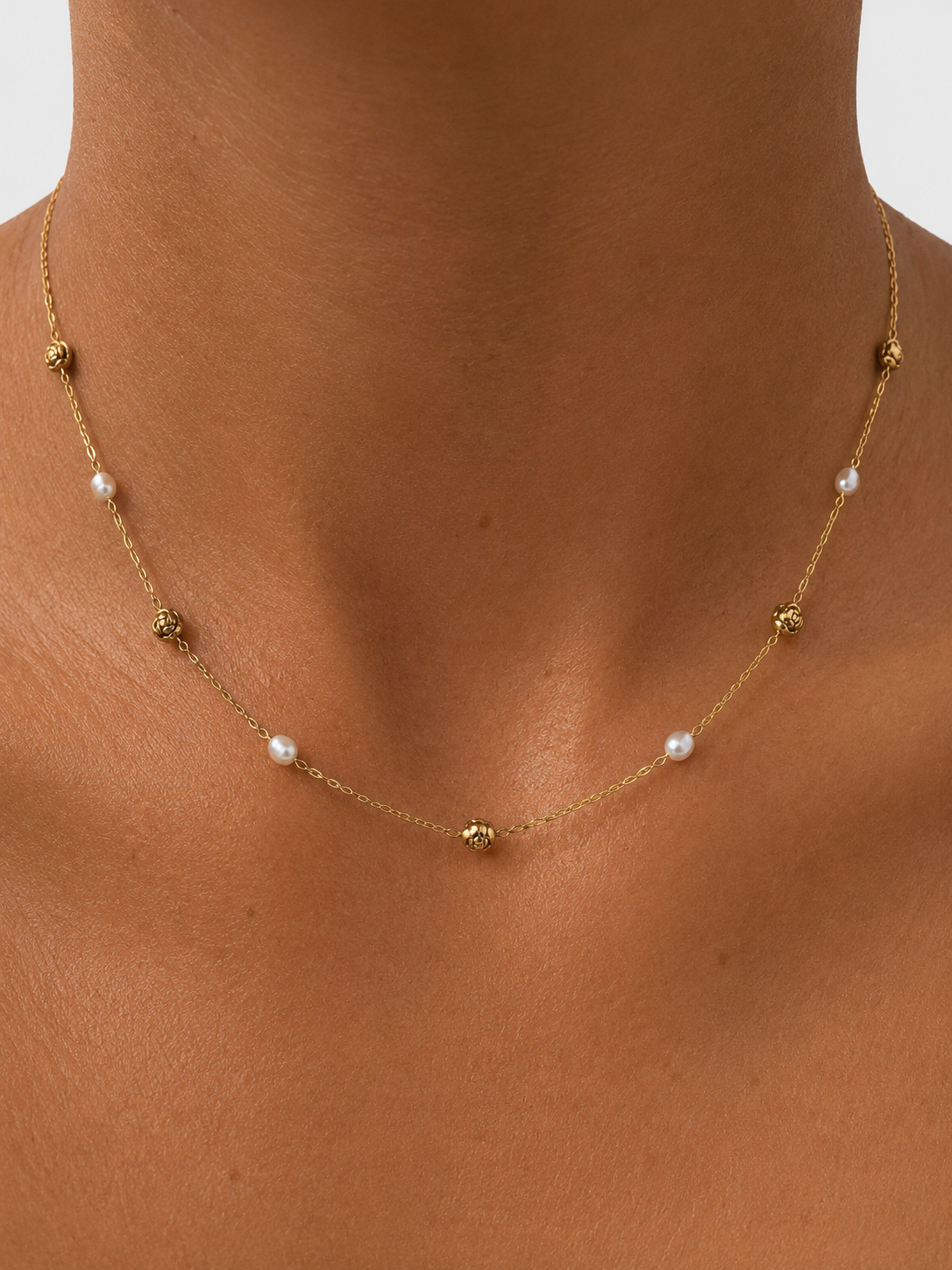 Rose and White Pearl Necklace