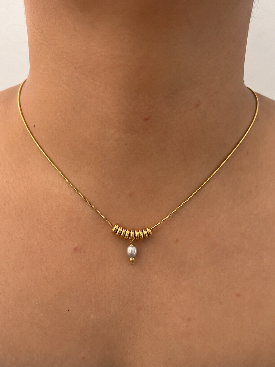 Ripple Grey Pearl Necklace