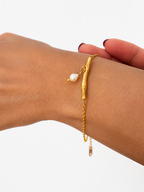 Twig White Pearl Bracelet
