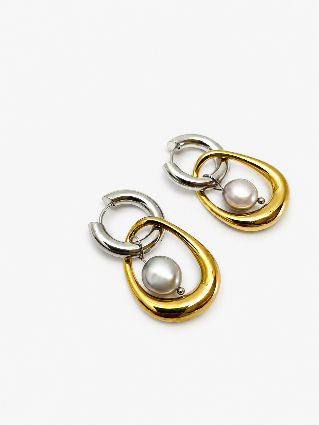 Two toned Hoop Keshi Round Pearl Hoop Earrings