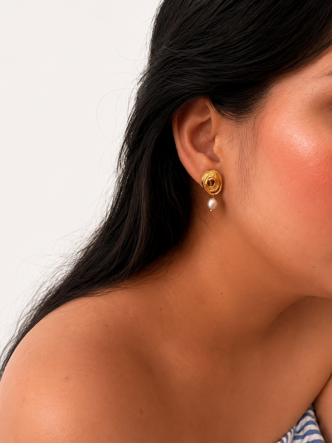 Organic Spiral Oval Grey Pearl Stud Earrings