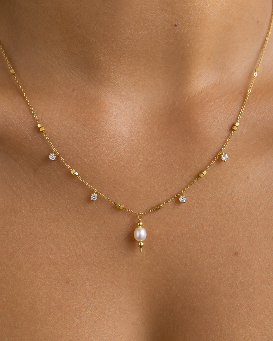 Sparkling White Pearl Necklace