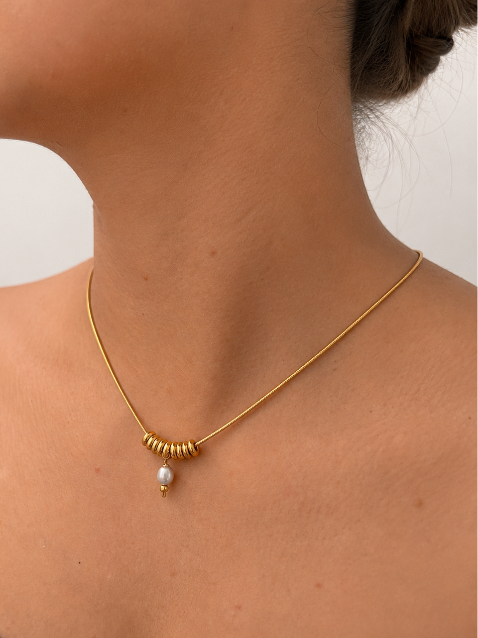 Ripple Grey Pearl Necklace