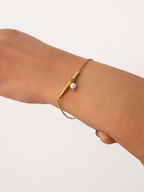 Twig Grey Pearl Bracelet