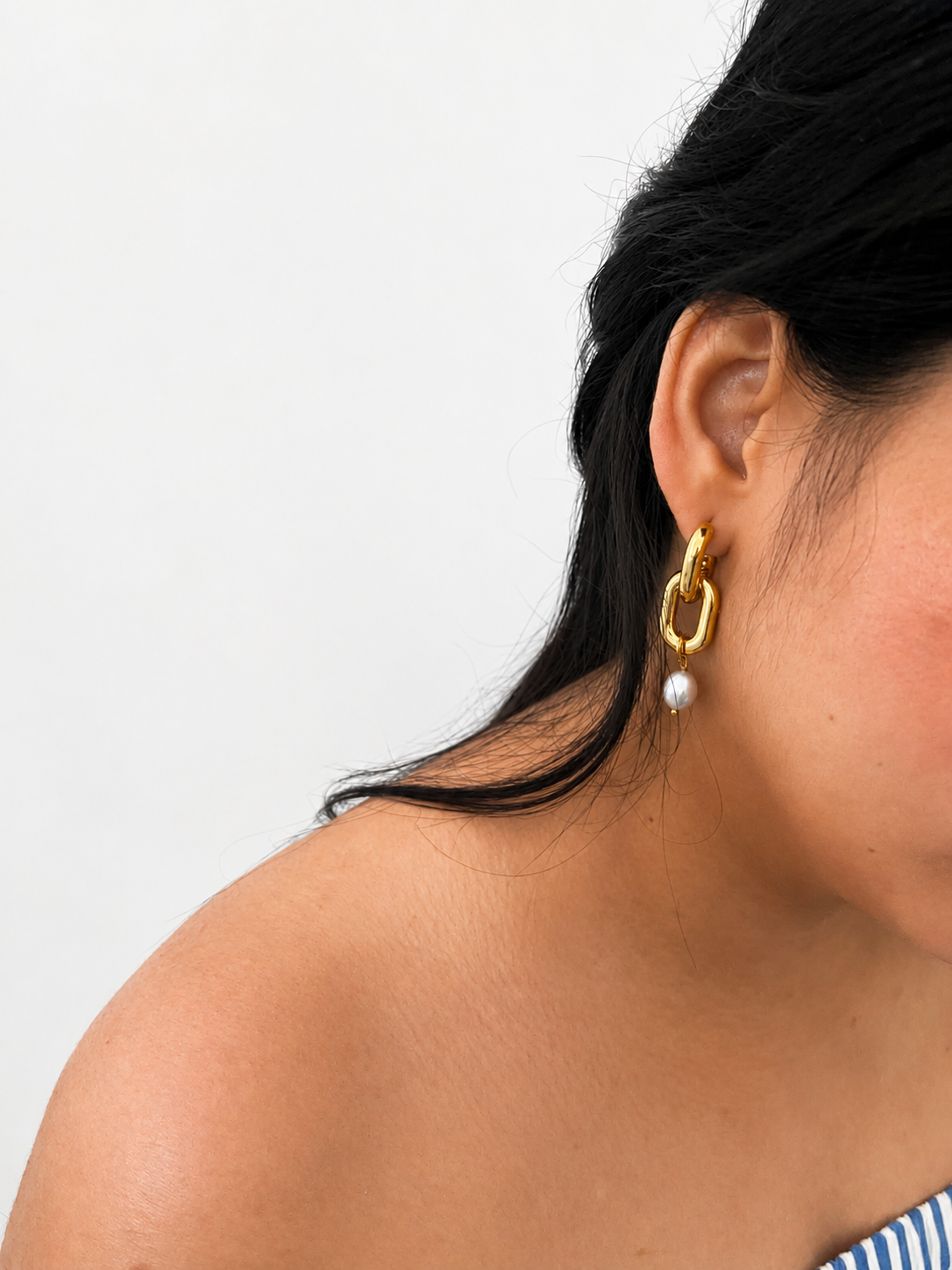 Link Drop Baroque Grey Pearl Earrings