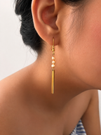 Elegant Gold Pearl Drop Earrings